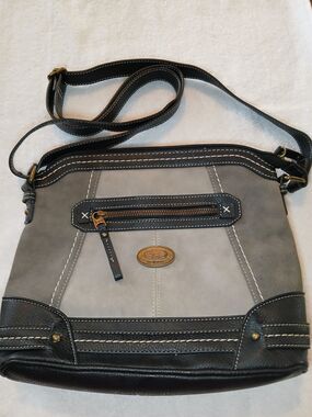 b.o.c. Crossbody Satchel Purse Color block Like New